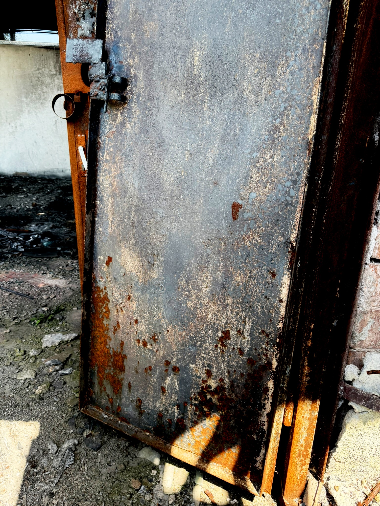 25c larissa-koncz fabrika-fire IMG