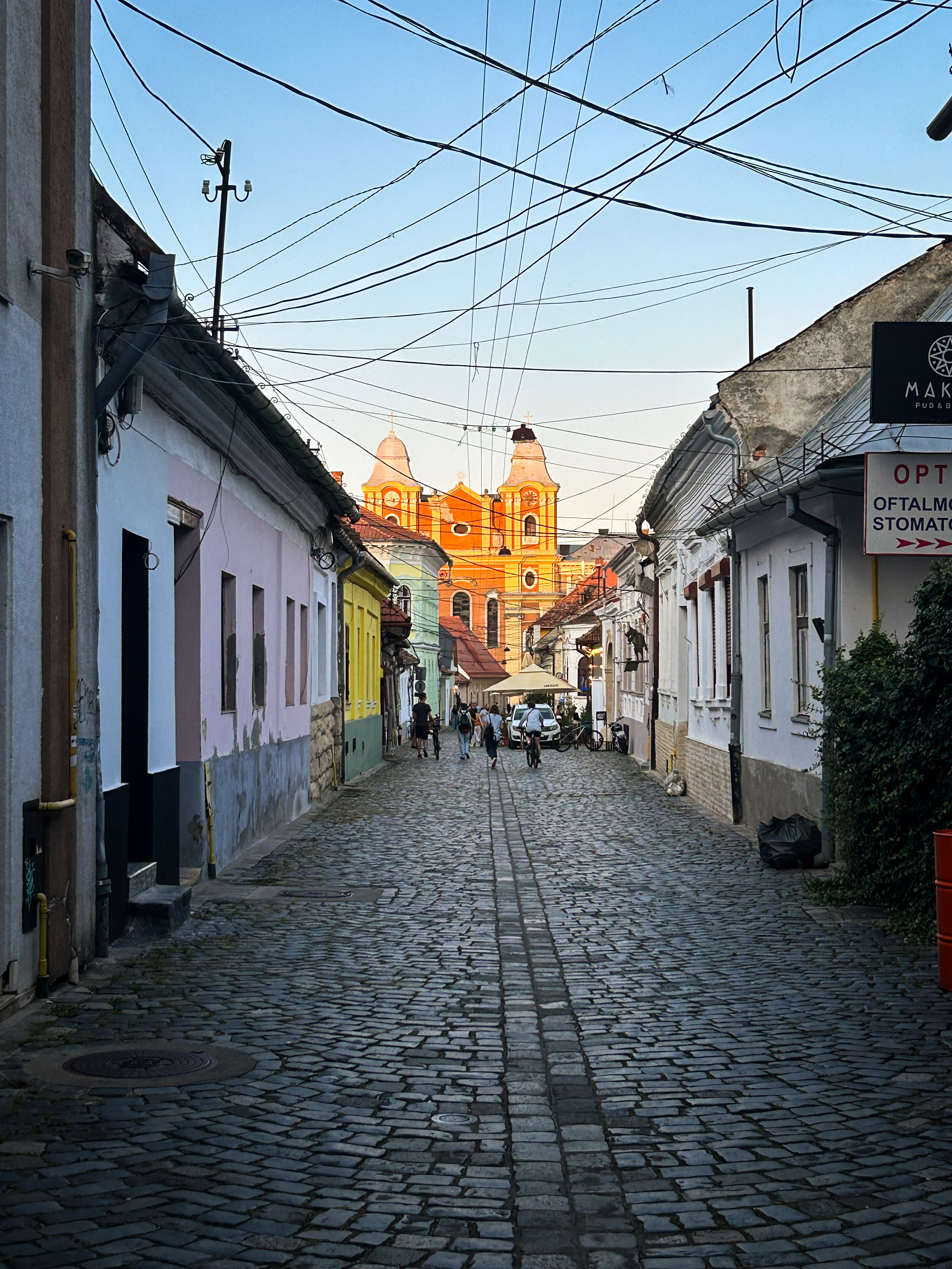 33c bolasz-alex-gabriel arhitectura-ca-scena-a-cotidianului