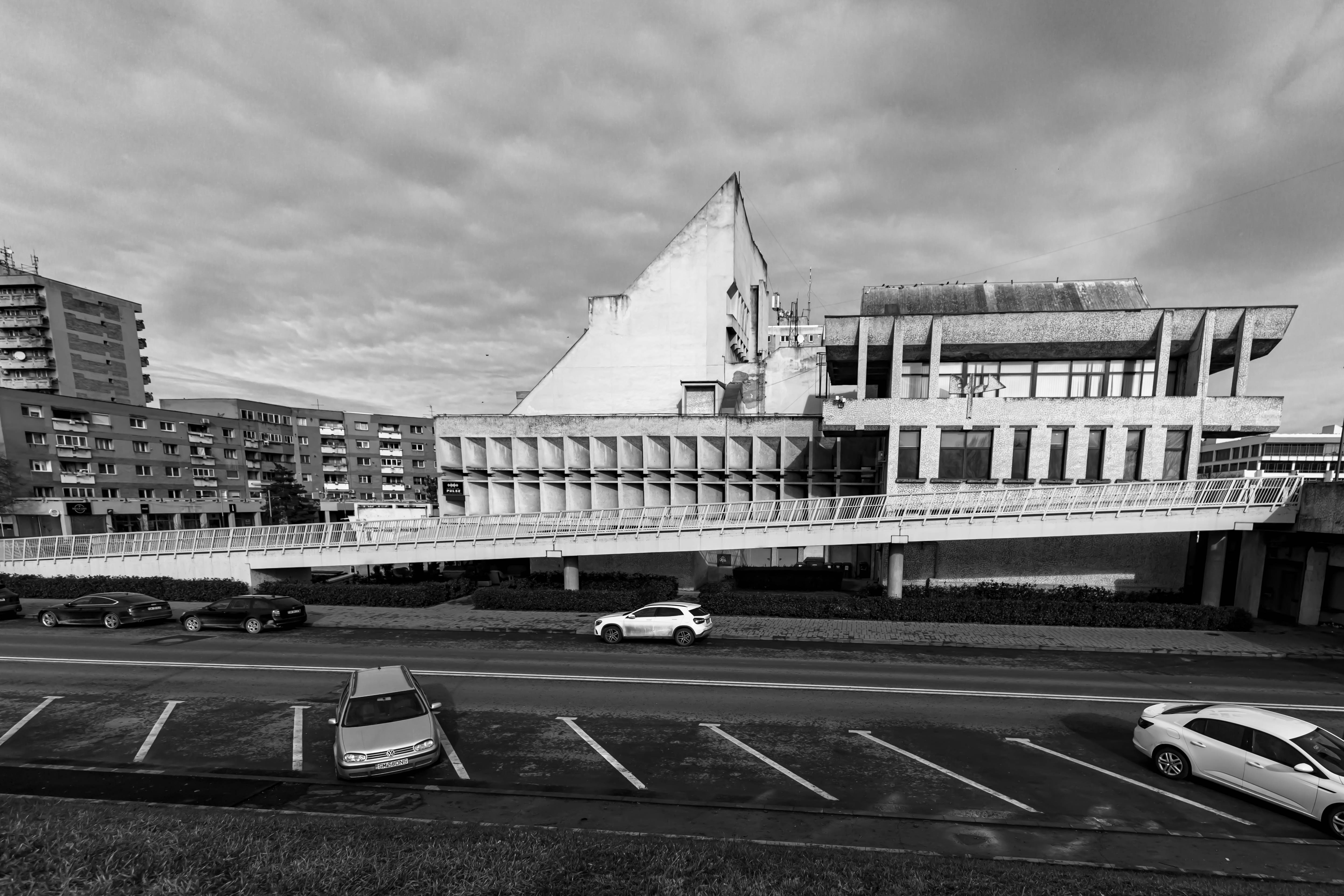 34b dora-trusca geometrii-cenusii-satu-mare dora trusca satu mare 2025