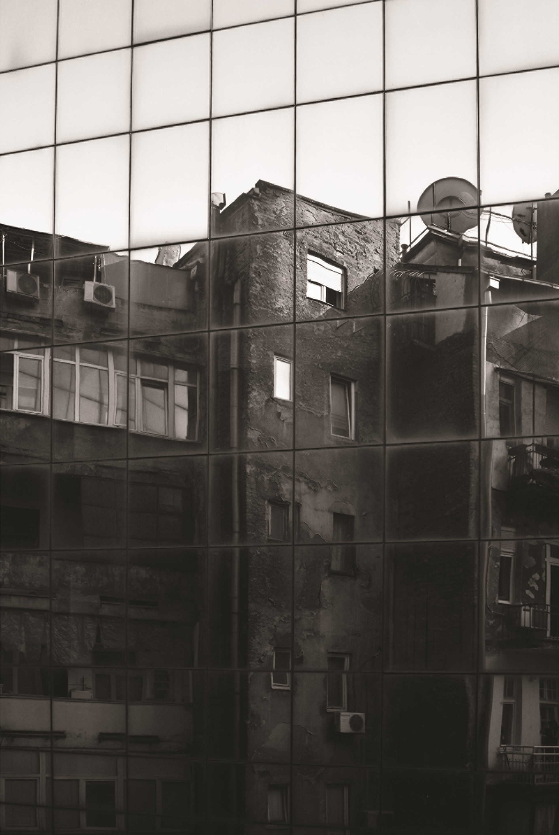 48a stefania-buciuman arhitecturi-incomode DSC 0093 BW