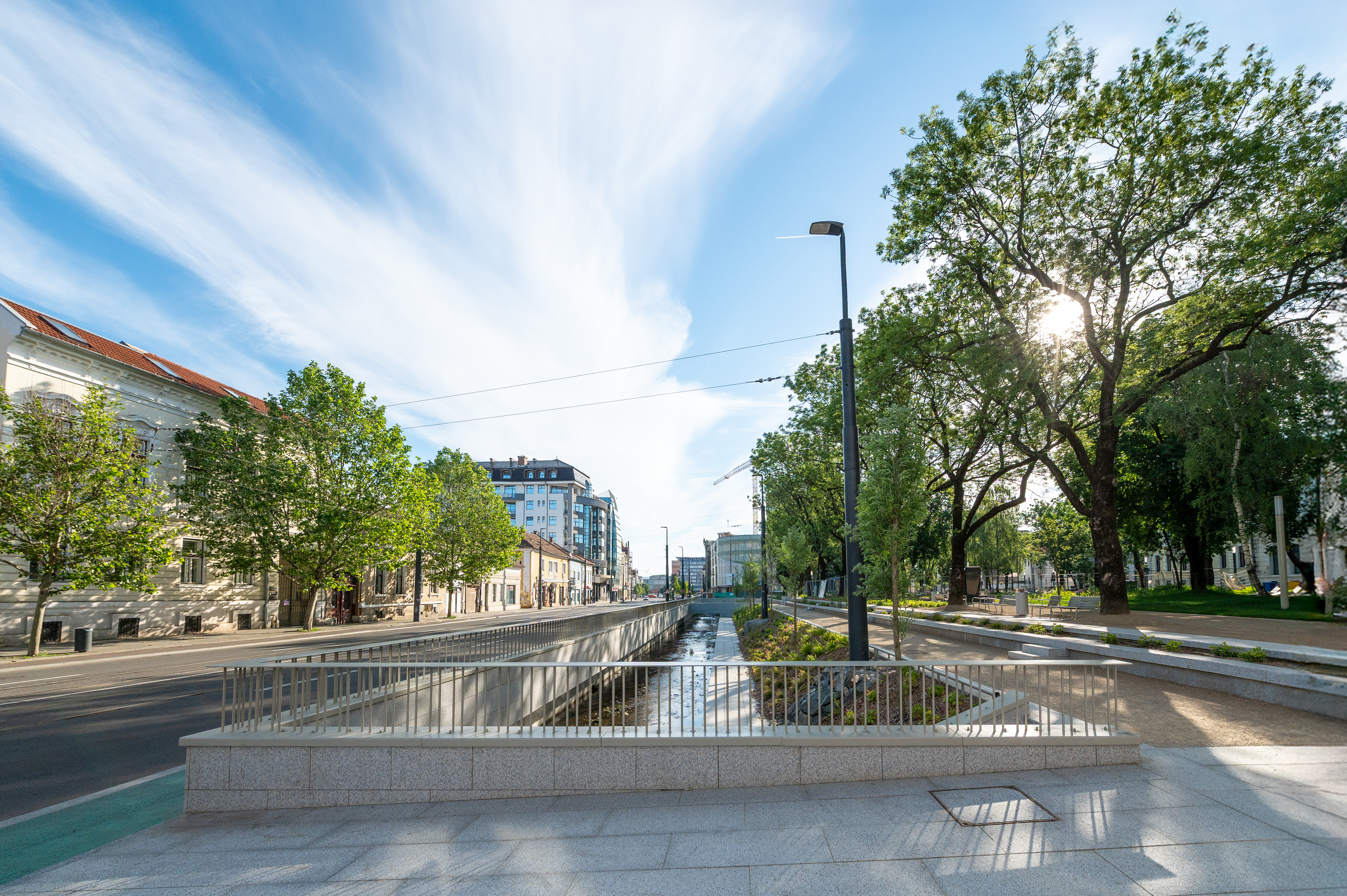 52a sumlea-marius canalul-morii-si-parcul-i-l-caragile-cluj-napoca Z61